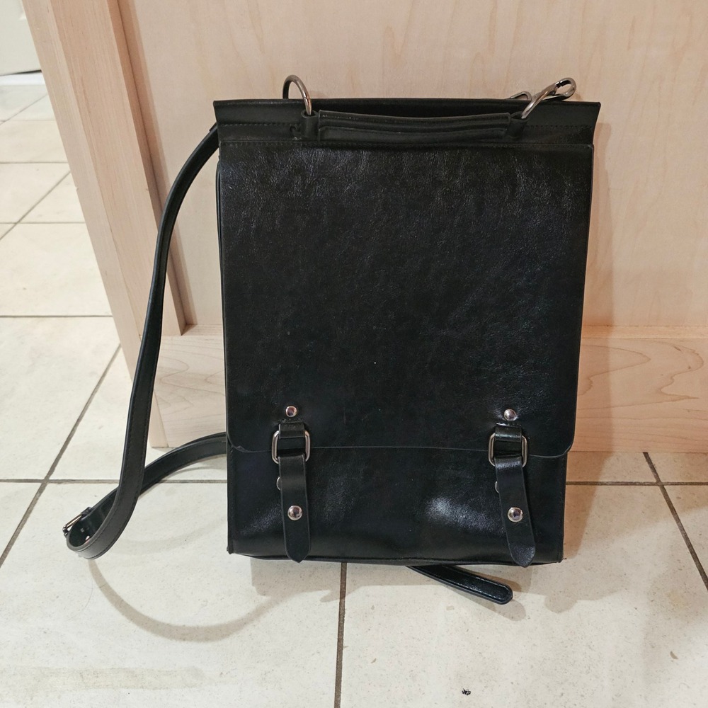 Black Leather Convertible Backpack Crossbody Messenger Bag Silver Hardware